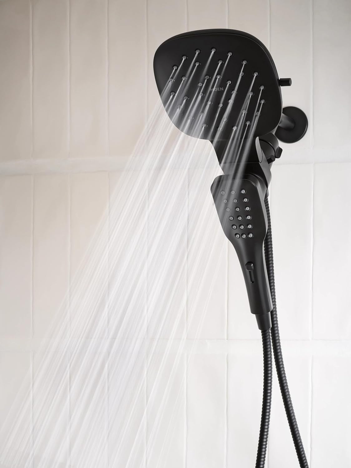 Moen 220C5BL Verso 2.5 GPM Multi Function Shower Head Infiniti Dial- Matte Black