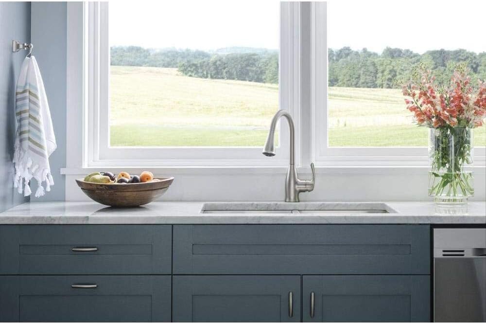 Moen 87966SRS Kaden Spot Resist Stainless One-Handle Pulldown Kitchen Faucet