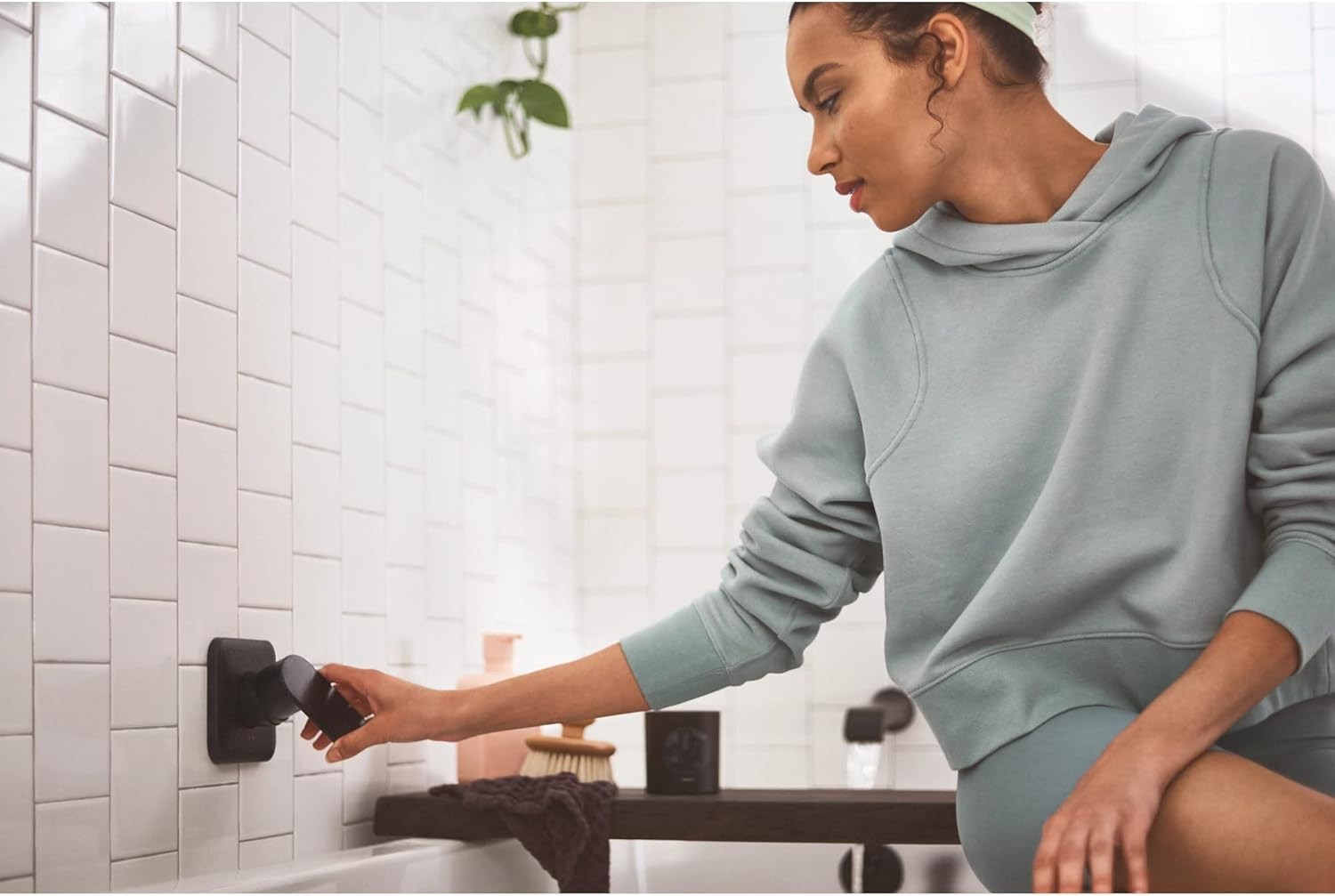 Moen WT901BN Genta LX 1-Handle Non Diverter Wallmount Tub Filler Brushed Nickel