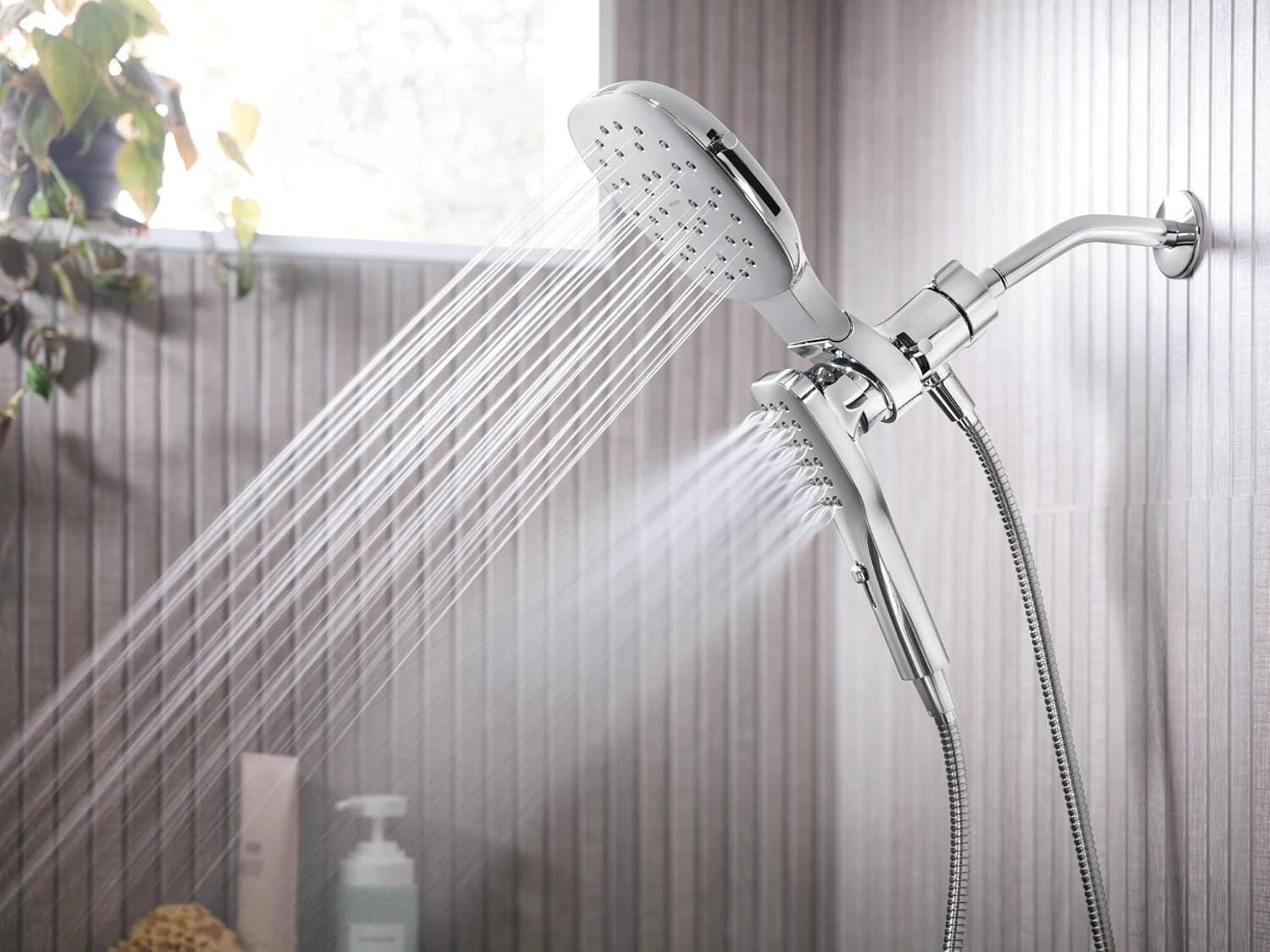 Moen 220C5EP Verso 1.75 GPM Multi Function Shower Head W/ Magnetix - Chrome