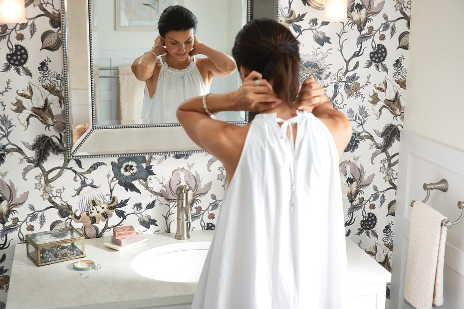 MOEN 6402BN Belfield Single Hole Single-Handle Bathroom Faucet in Brushed Nickel