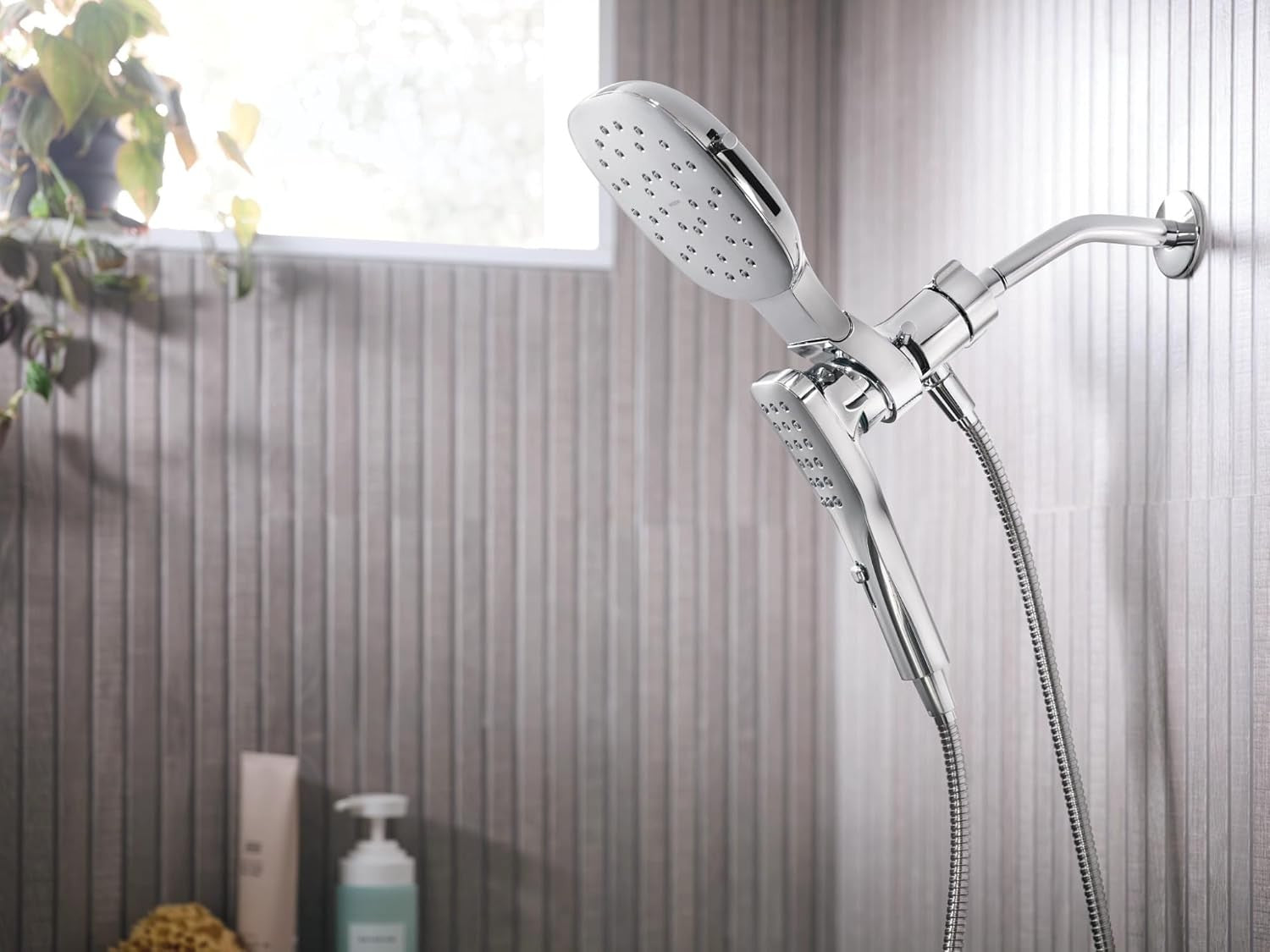 Moen 220C5 Verso 2.5 GPM Multi Function Shower Head - Chrome