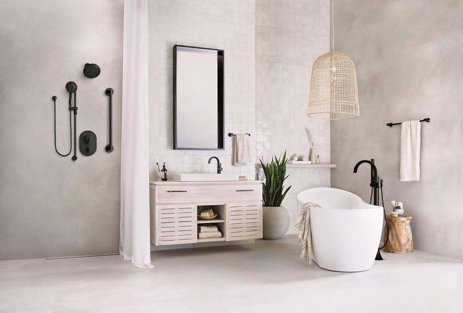 Moen 3670EPBL  1.75 GPM Multi-Function Hand Shower Package Matte Black