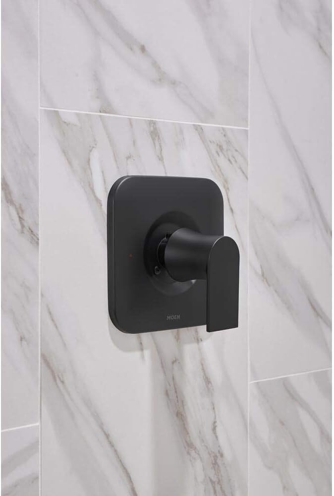 Moen 82760BL Genta Single-Handle 1-Spray Tub and Shower Faucet - Matte Black