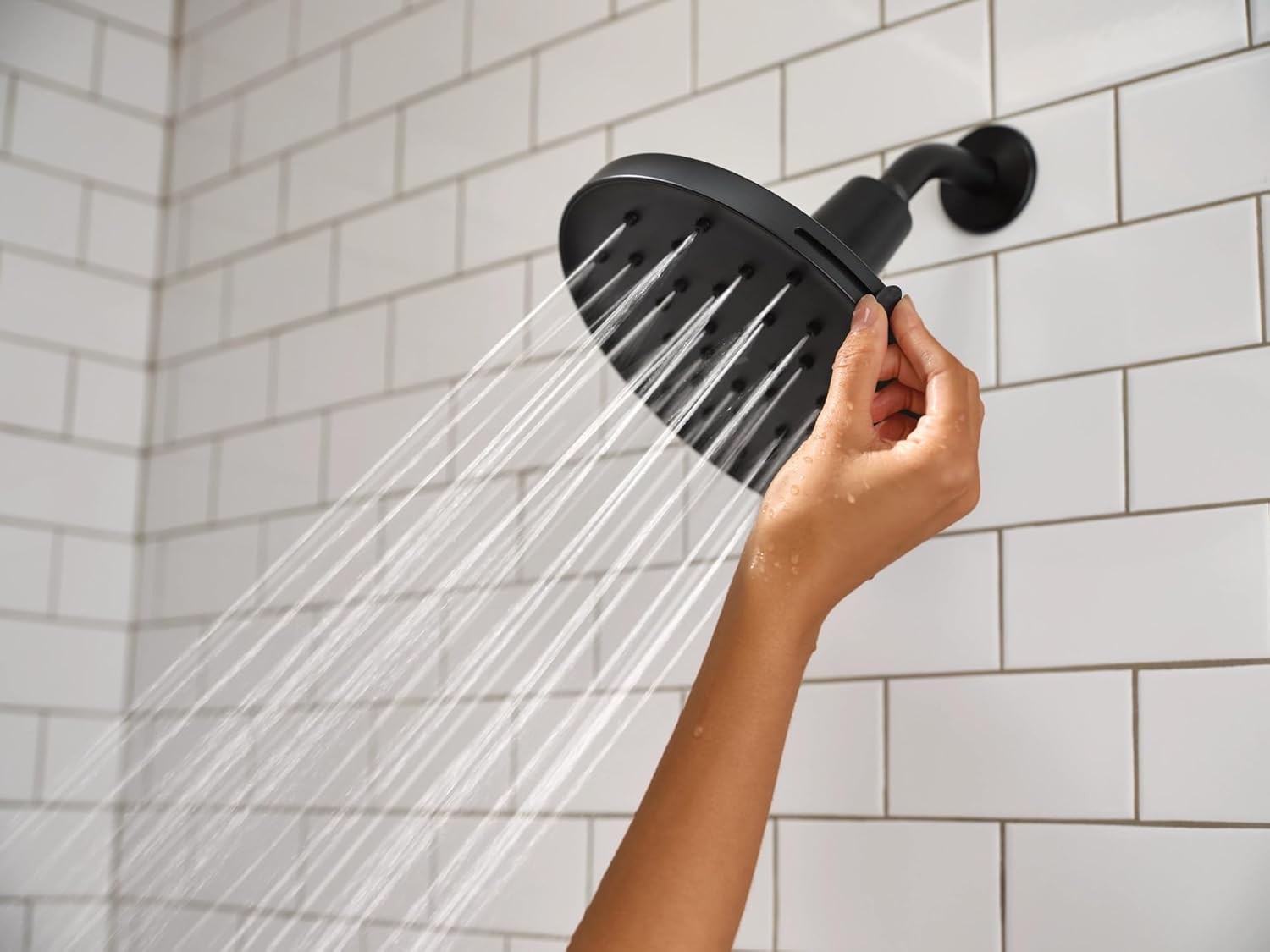 MOEN 220R2EPBL Verso Magnetix 8-Spray Patterns 9" Shower Head - Matte Black