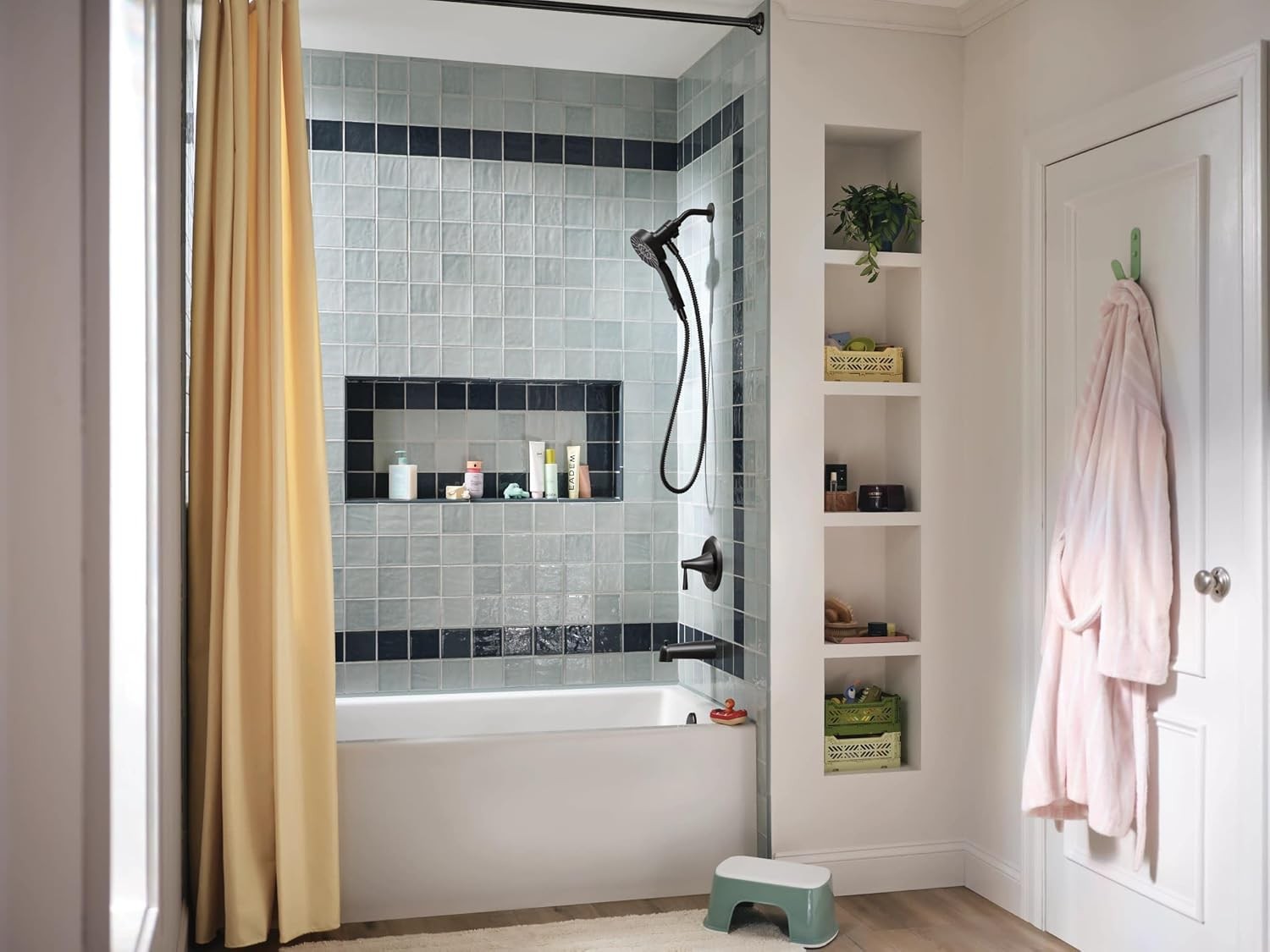 Moen Water Saving Handheld Shower Head Magnetic Docking -Matte Black 230H2EPBL