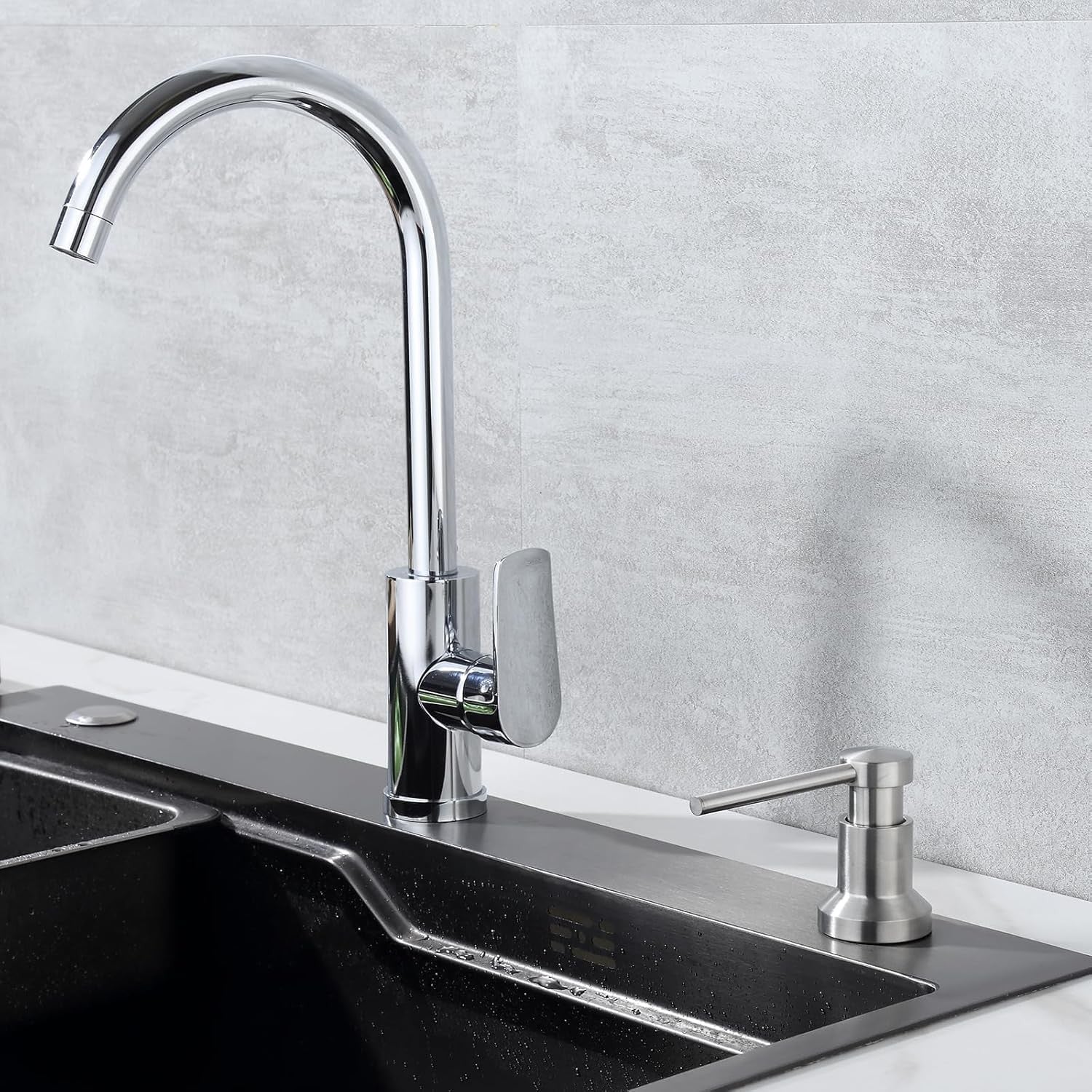 Moen 3942SRS Soap and Lotion Dispenser - Spot Resist Stainless