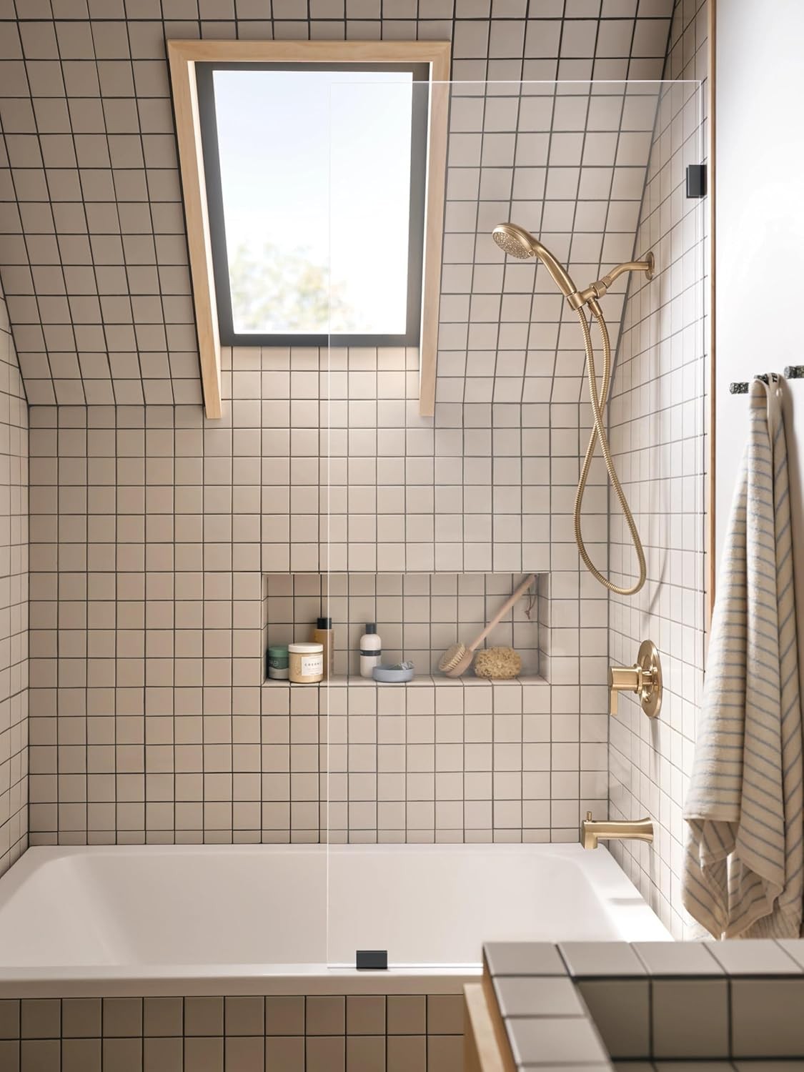 MOEN Beric Single Handle 5-Spray Tub&Shower Faucet 1.75 GPM Bronzed Gold w/Valve