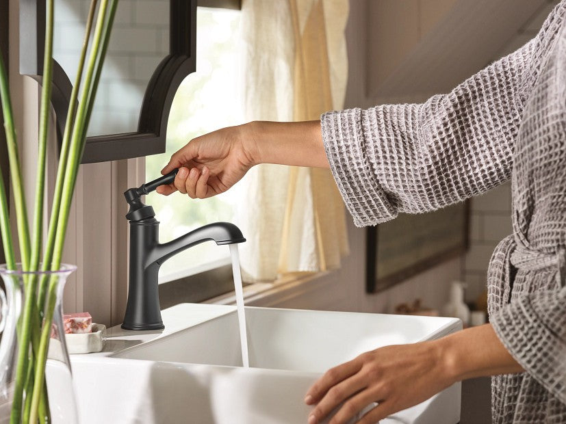 Moen 6803BL Dartmoor 1-Handle Bathroom Faucet w/ DRAIN - Matte Black