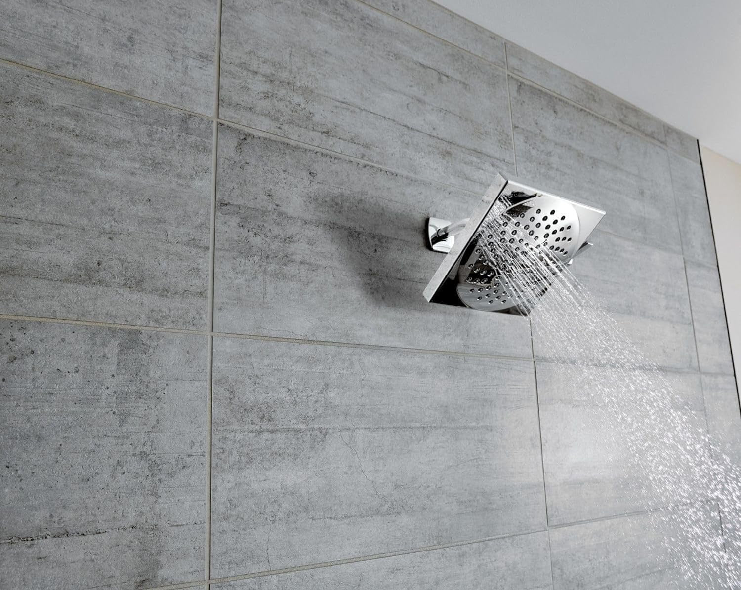 Moen S6345 Velocity 2-Function 8.5 Inch Diameter Spray Rainshower Head - Chrome