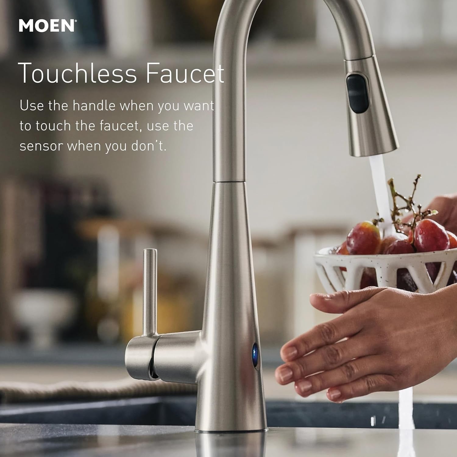 Moen 87627EWBL Haelyn Touchless Pull-Down Sprayer Kitchen Faucet - Matte Black