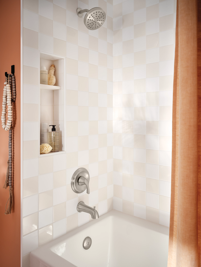 Moen Korek 82466SRN 1 handle Tub & Shower Faucet in Brushed Nickel